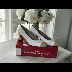 Salvatore Ferragamo pumps Size 9